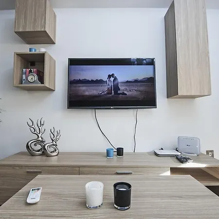 Artemis Apartman